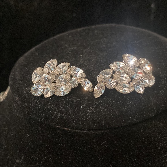 Celebrity Necklace and Rhinestone Earrings - Picture 3 of 8